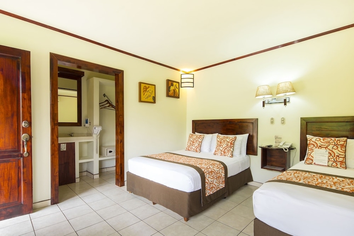 Imagen de la habitación del Hotel Arenal Volcano Inn. Foto 8