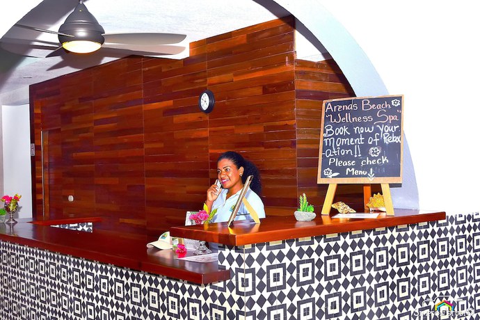 Imagen de los interiores del Hotel Arenas Beach. Foto 18