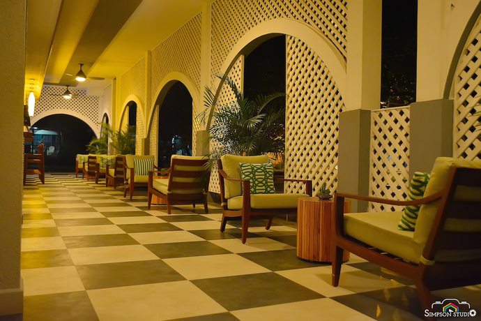 Imagen de los interiores del Hotel Arenas Beach. Foto 20