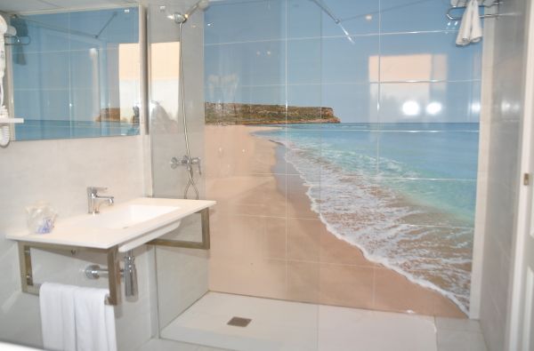 Imagen general del Hotel Arenas De Son Bou. Foto 7