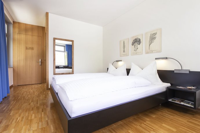 Imagen de la habitación del Hotel Arenenberg. Foto 13