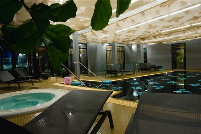 Imagen de la piscina del Hotel Arensburg Boutique and Spa. Foto 6