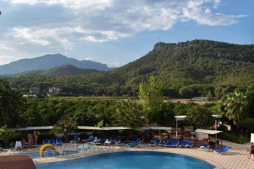 Imagen general del Hotel Ares Blue. Foto 4