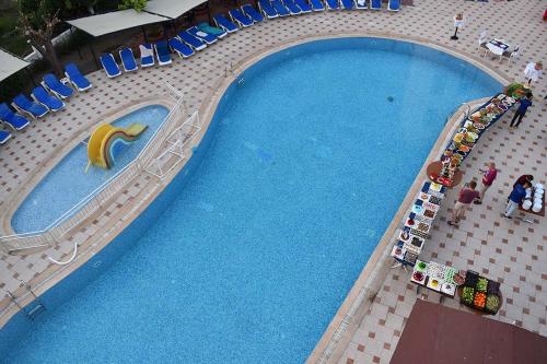 Imagen general del Hotel Ares Blue. Foto 18