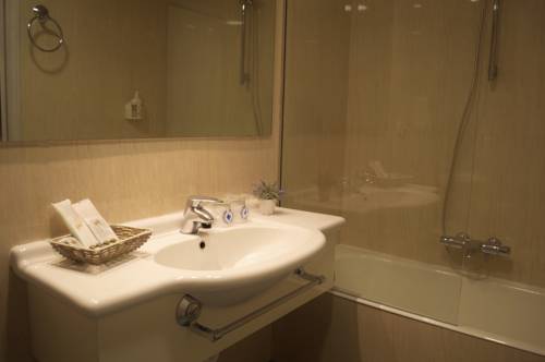 Imagen de la habitación del Hotel Ares, Zamora. Foto 4