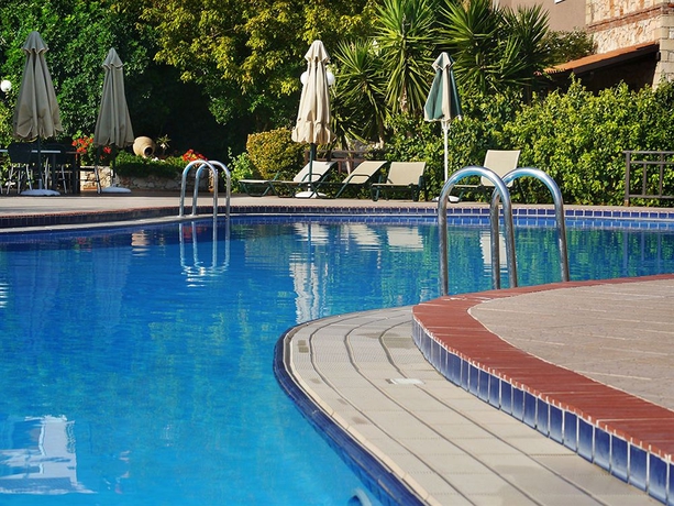 Imagen de la piscina del Hotel Areti, Chania. Foto 11