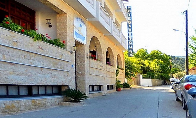 Imagen de los exteriores del Hotel Aretousa. Foto 12