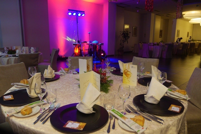 Imagen del bar/restaurante del Hotel Aretusa Palace. Foto 6