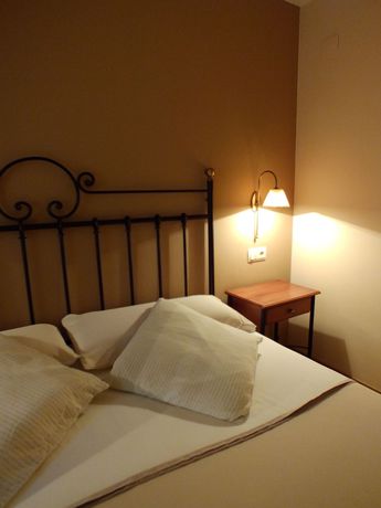 Imagen de la habitación del Hotel Areulo. Foto 4