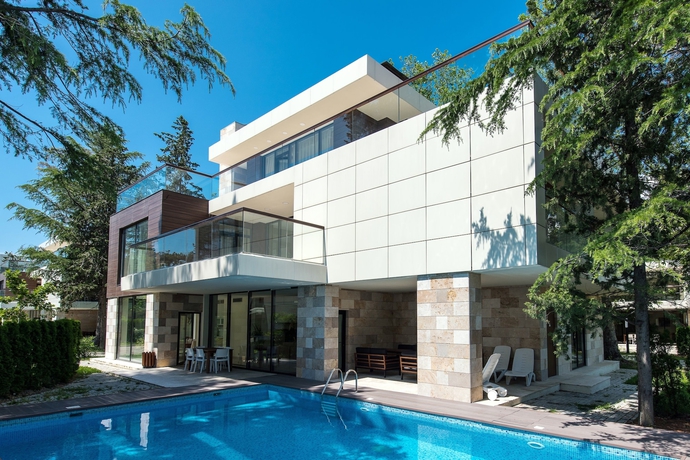 Imagen de los exteriores del Hotel Arfa Park. Foto 12