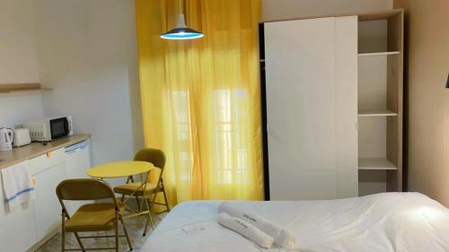 Imagen de la habitación del Hotel Arganda. Foto 12