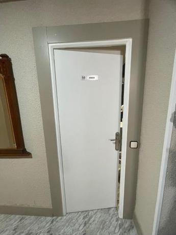 Imagen de la habitación del Hotel Arganda. Foto 17