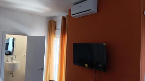 Imagen de la habitación del Hotel Arganda. Foto 20