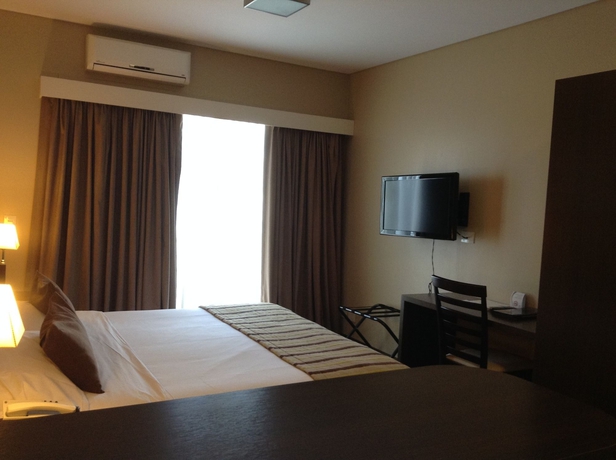 Imagen de la habitación del Hotel Argenta Suites Belgrano. Foto 14