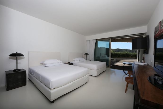 Imagen de la habitación del Hotel Argentario Golf and Wellness Resort. Foto 4