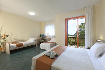 Imagen de la habitación del Hotel Argentario Osa Resort. Foto 10