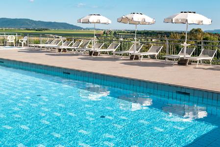 Imagen de la piscina del Hotel Argentario Osa Resort. Foto 12