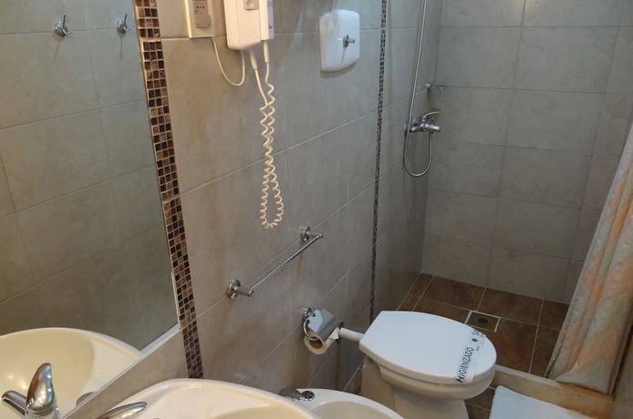 Imagen de la habitación del Hotel Argentina, Atl&aacute;ntida. Foto 9