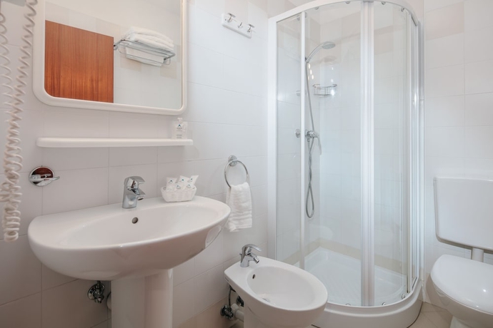 Imagen de la habitación del Hotel Argentina, Grado. Foto 16