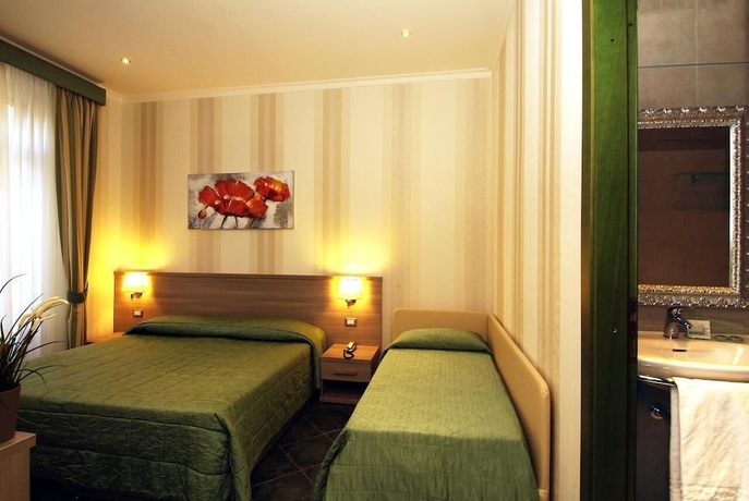 Imagen de la habitación del Hotel Argentina, Termini. Foto 5