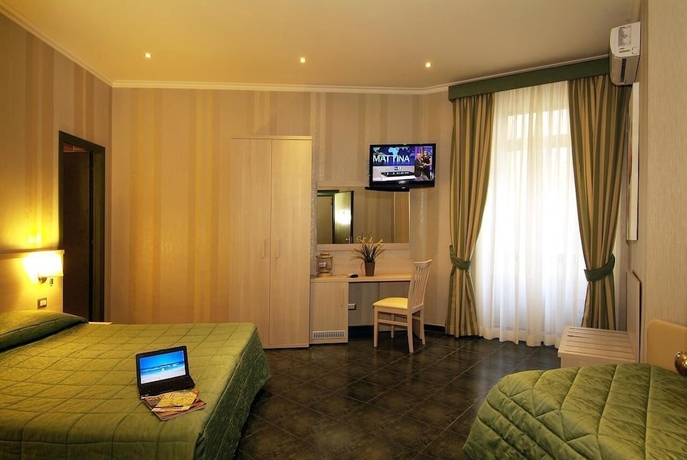 Imagen de la habitación del Hotel Argentina, Termini. Foto 9