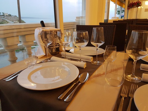 Imagen del bar/restaurante del Hotel Argentum. Foto 5