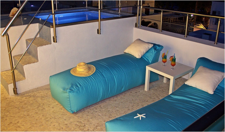 Imagen de los exteriores del Hotel Argiris Studios. Foto 12