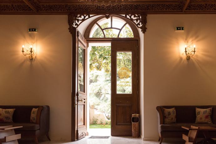 Imagen de los interiores del Hotel Argjiro. Foto 20