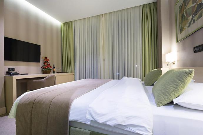 Imagen de la habitación del Hotel Argo, Belgrado. Foto 5