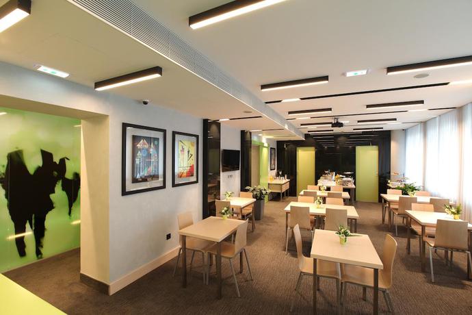 Imagen del bar/restaurante del Hotel Argo, Belgrado. Foto 2