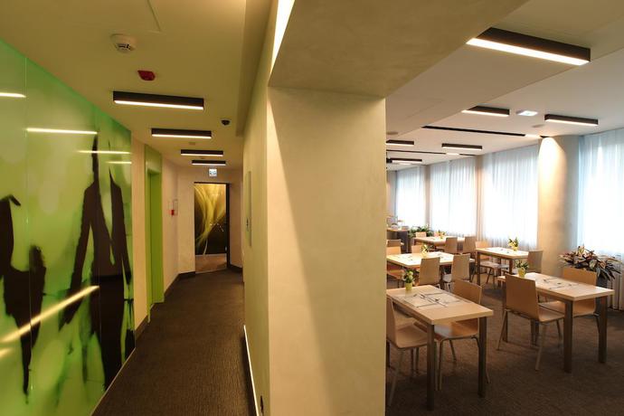 Imagen del bar/restaurante del Hotel Argo, Belgrado. Foto 3