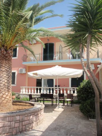 Imagen de los exteriores del Hotel Argo, Corfu. Foto 17
