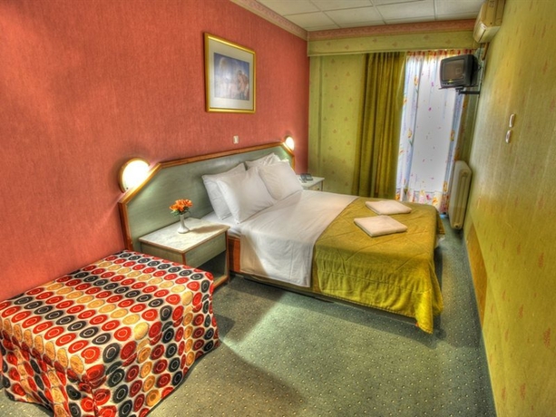 Imagen general del Hotel Argo, Pireo. Foto 7