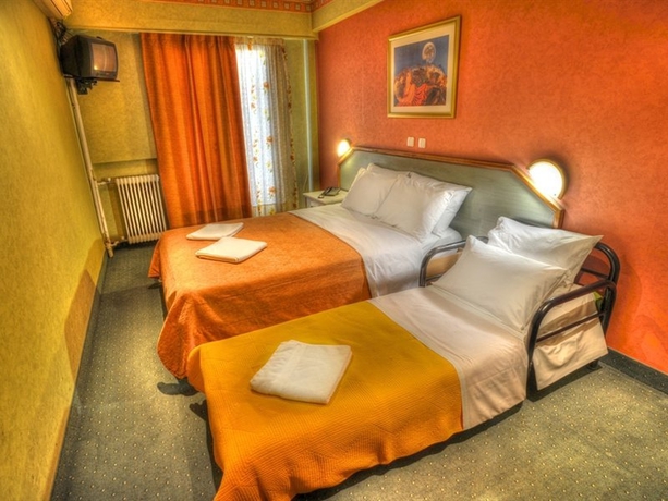 Imagen general del Hotel Argo, Pireo. Foto 9