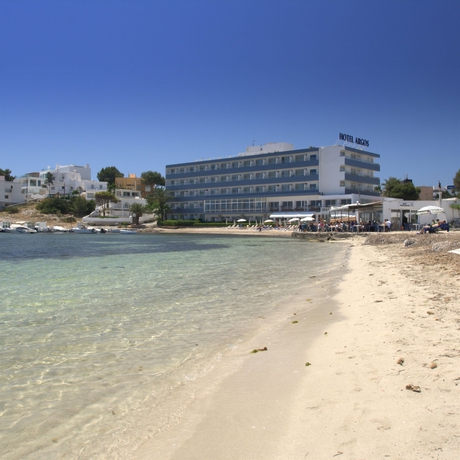 Imagen de los exteriores del Hotel Argos, Playa de Talamanca. Foto 8