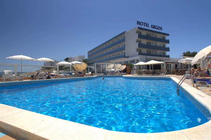 Imagen general del Hotel Argos, Playa de Talamanca. Foto 1
