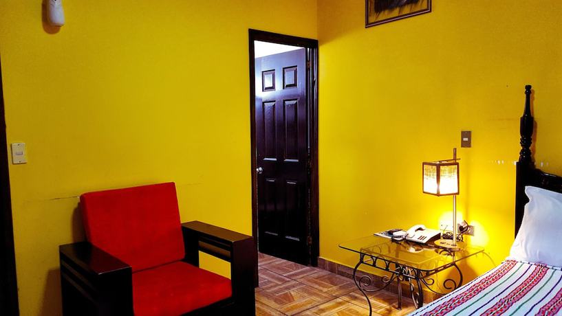 Imagen de la habitación del Hotel Argueta. Foto 6