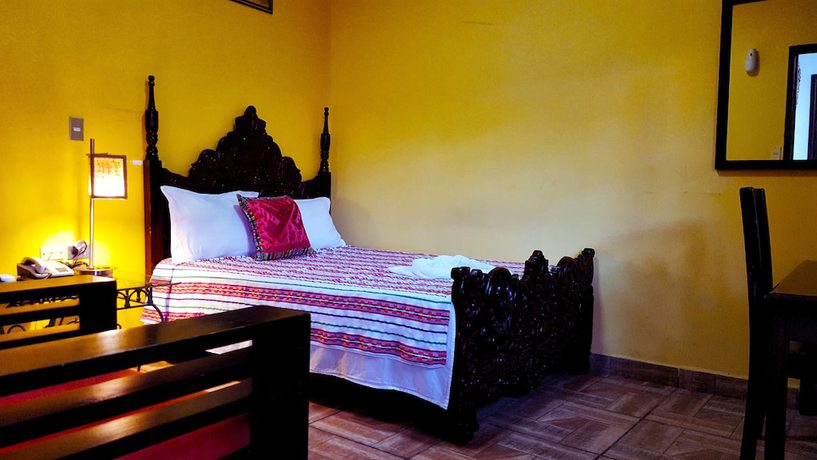 Imagen de la habitación del Hotel Argueta. Foto 7