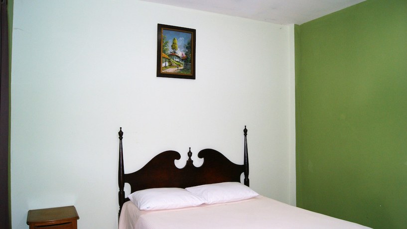 Imagen de la habitación del Hotel Argueta. Foto 10