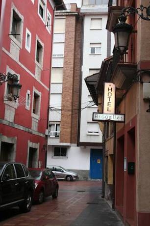 Imagen de los exteriores del Hotel Argüelles, Ribadesella. Foto 10