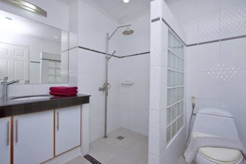 Imagen de la habitación del Hotel Argyle Apartments Pattaya. Foto 5