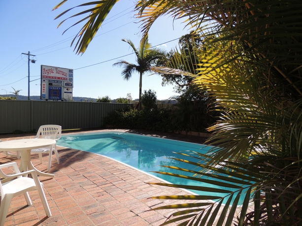 Imagen de la piscina del Hotel Argyle Terrace Motor Inn. Foto 12