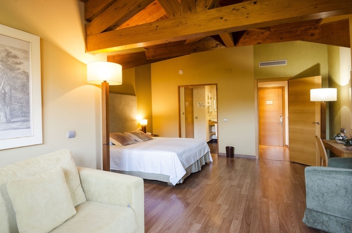 Imagen de la habitación del Hotel Arha Reserva Del Saja. Foto 9