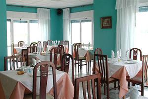 Imagen del bar/restaurante del Hotel Arha Villa de Noja. Foto 3