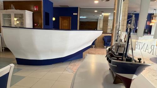 Imagen general del Hotel Arha Villa de Santoña. Foto 10