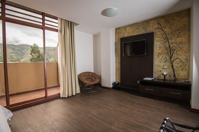 Imagen de la habitación del Hotel Arhan&aacute; Hoster&iacute;a Resort. Foto 10