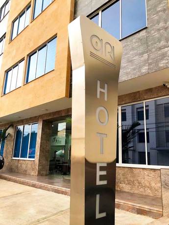 Imagen general del Hotel Ari. Foto 1