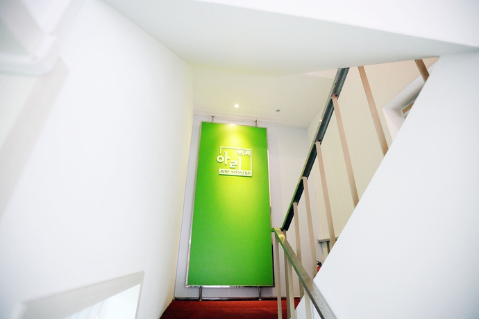 Imagen de los interiores del Hotel Ari House - Hostel. Foto 12