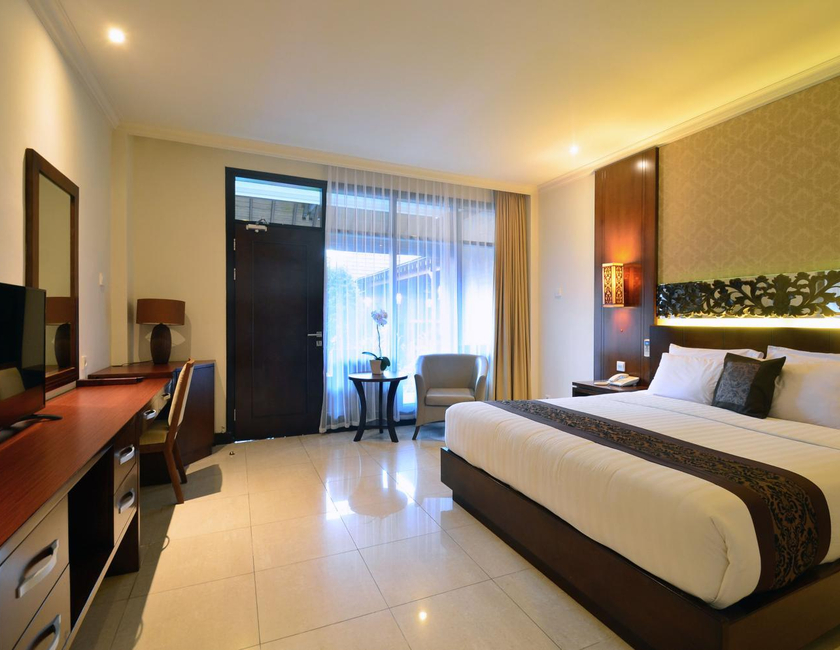 Imagen general del Hotel Ari Putri. Foto 12