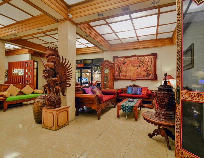 Imagen general del Hotel Ari Putri. Foto 18